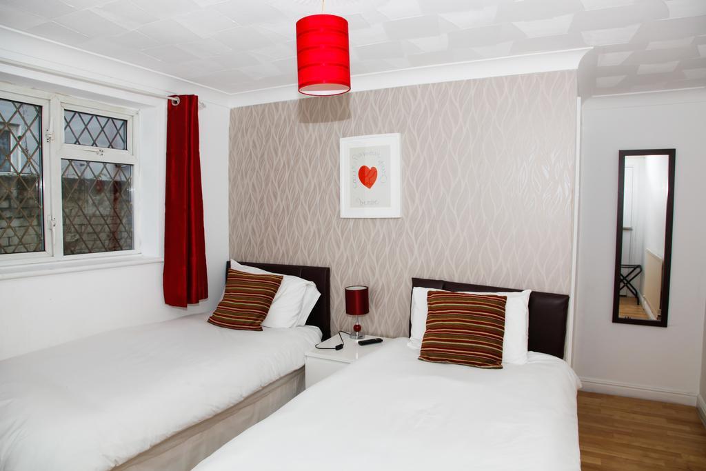 Polygon Villas Southampton Ngoại thất bức ảnh